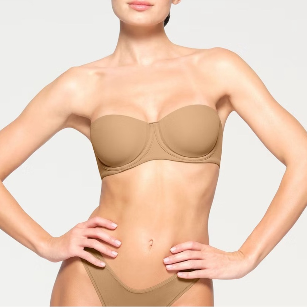 Skims Fits Everybody Strapless Bra, 36C